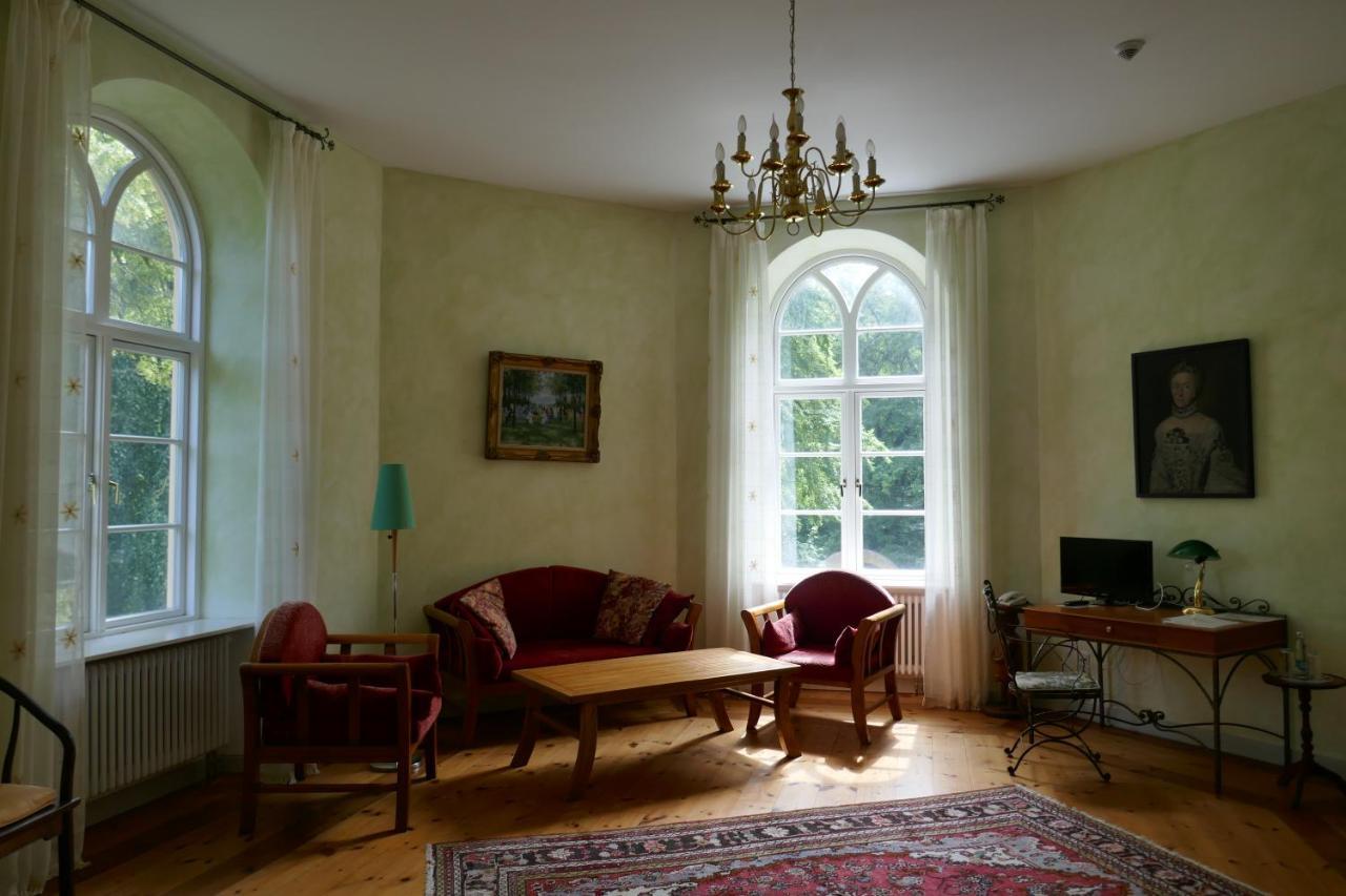 Landhaus Schloss Koelzow Exteriör bild