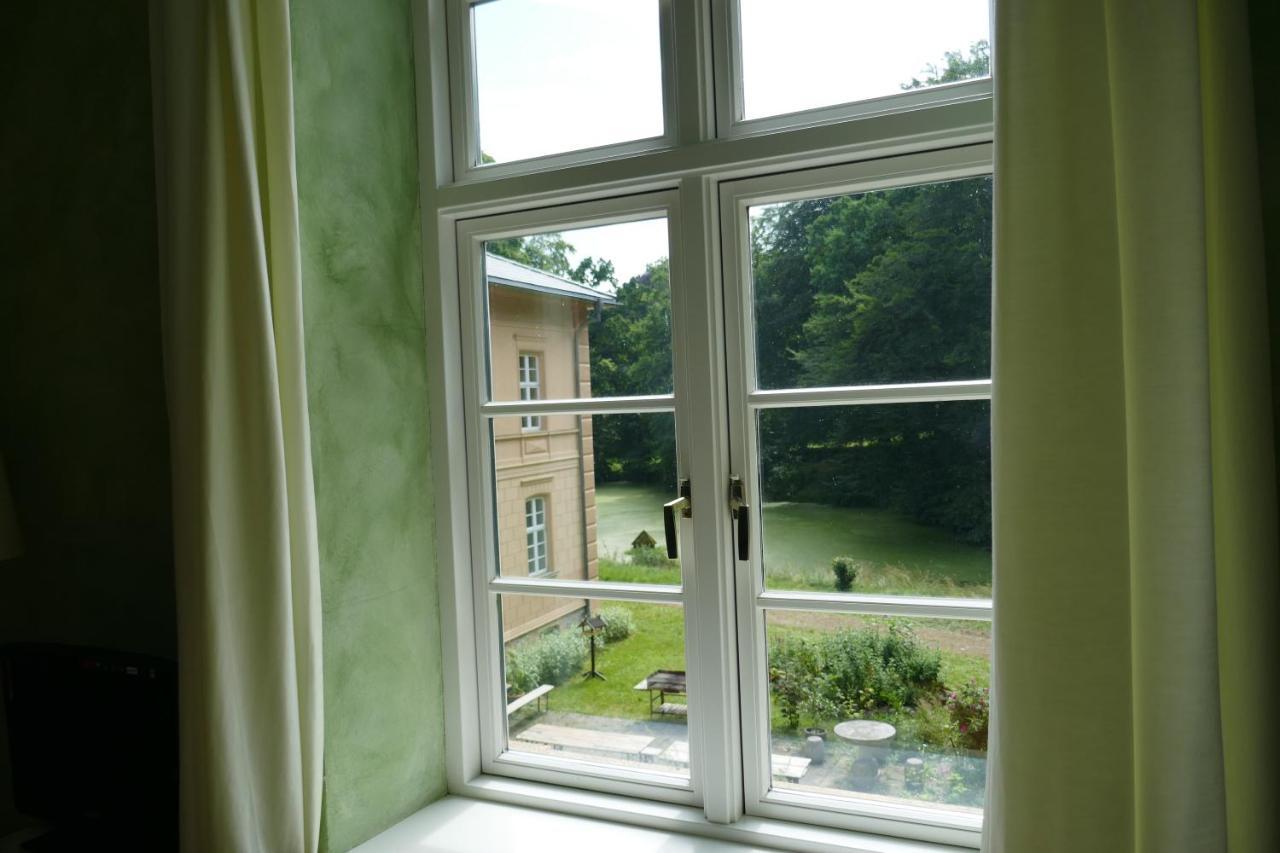 Landhaus Schloss Koelzow Exteriör bild