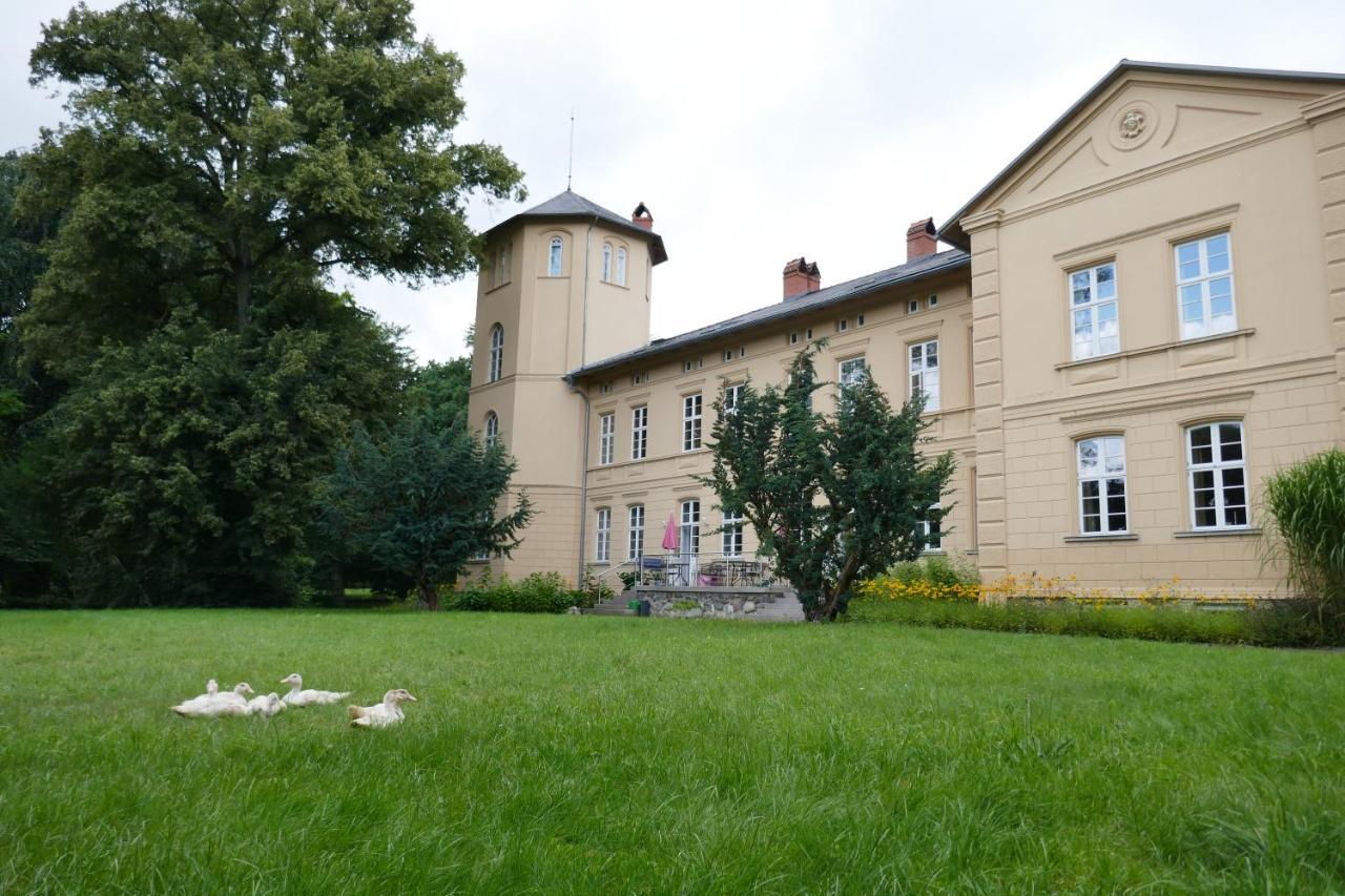 Landhaus Schloss Koelzow Exteriör bild