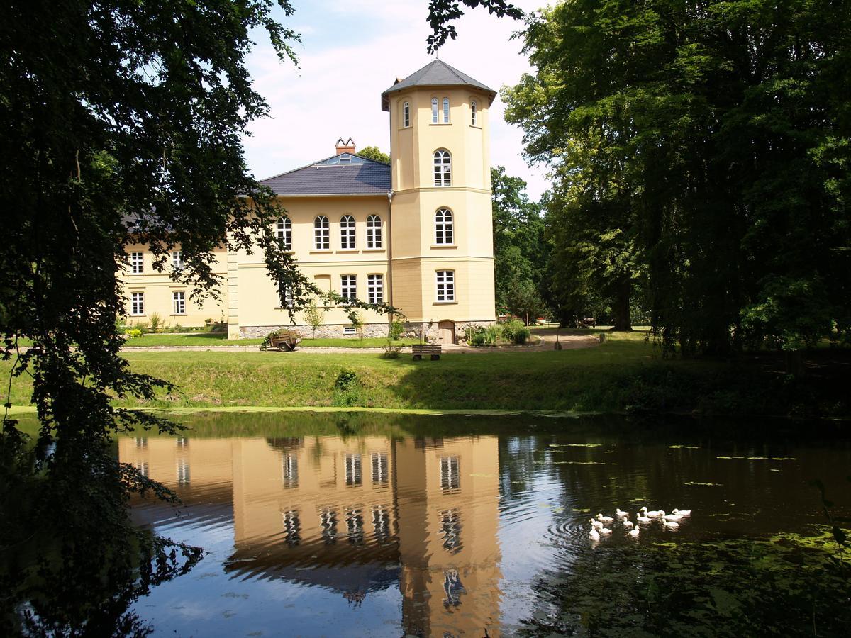Landhaus Schloss Koelzow Exteriör bild