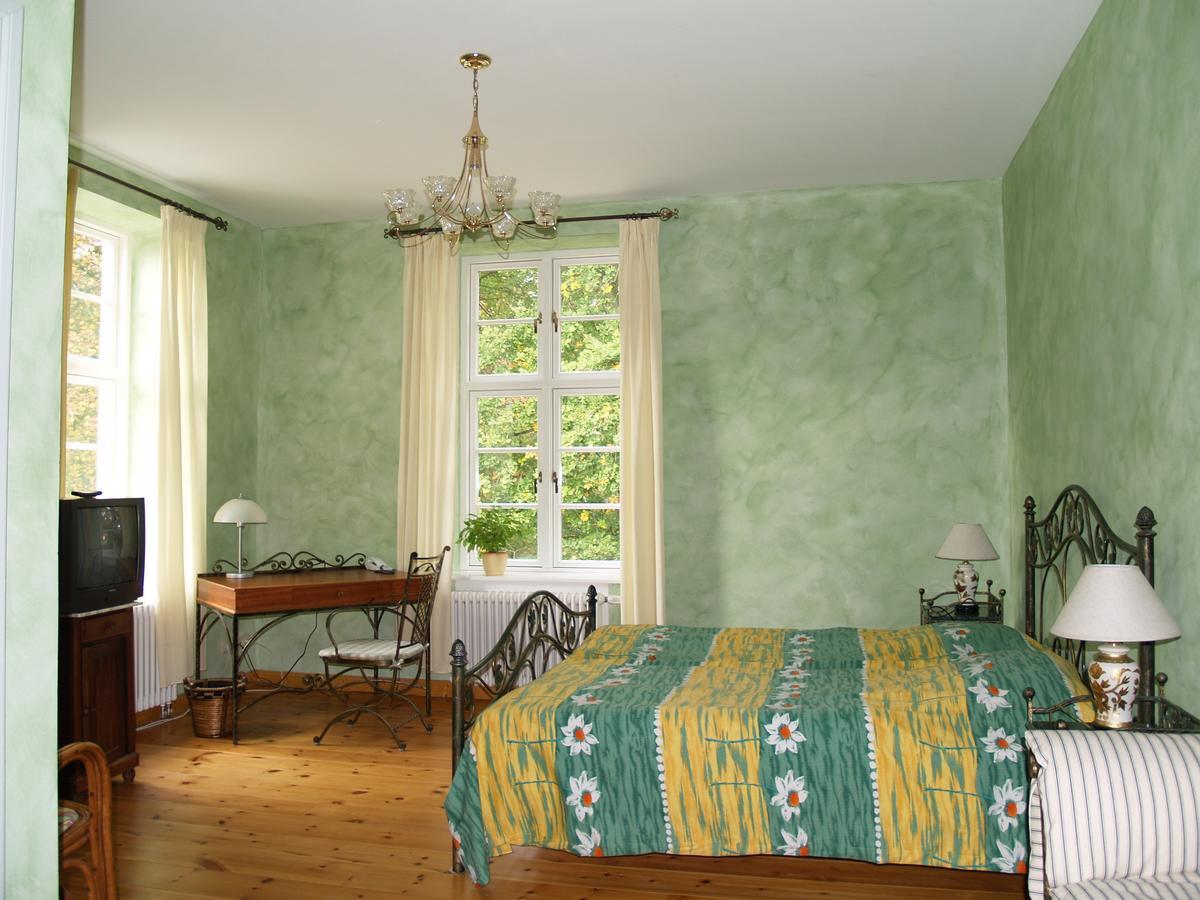 Landhaus Schloss Koelzow Exteriör bild